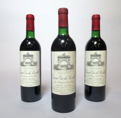 null 3 bouteilles Château LÉOVILLE LAS CASES, 2° cru Saint Julien 1982 (elt, 3J)