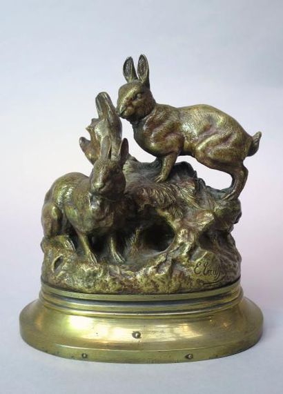 null D'après Émile Louis TRUFFOT (1843 - 1896). Couple de lapins. Bronze signé sur...