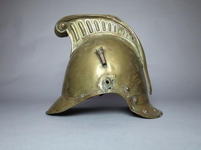 null Coque de casque à cimier de Sapeur-Pompier, modèle 1855. Bombe, visière et couvre-nuque...
