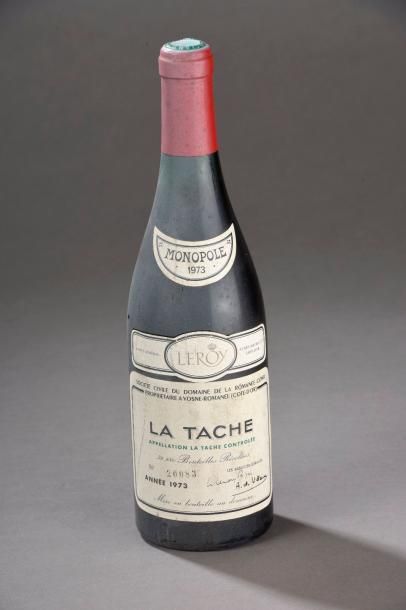 null 1 bouteille LA TÂCHE, 1973 (bon niveau, bouteille recouverte d'une pellicule...