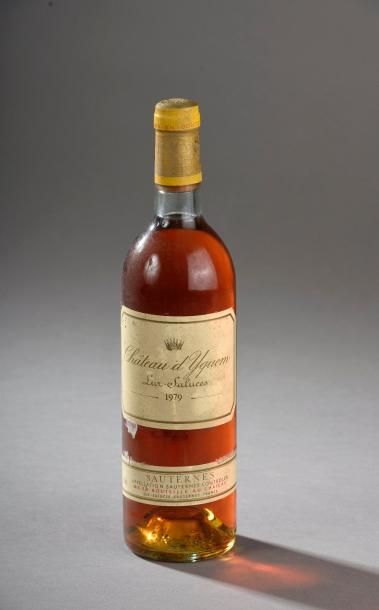 null 1 bouteille CH. D'YQUEM, 1° cru supérieur Sauternes 1979 (es, etlt) 