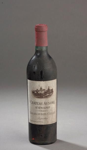 null 1 bouteille CH. AUSONE, 1° Grand Cru St-Emilion 1940 ets, niveau dans le go...