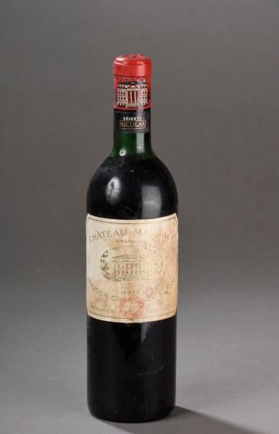 null 1 bouteille CH. MARGAUX, 1° cru Margaux 1966 (elt, fânée, TLB) 