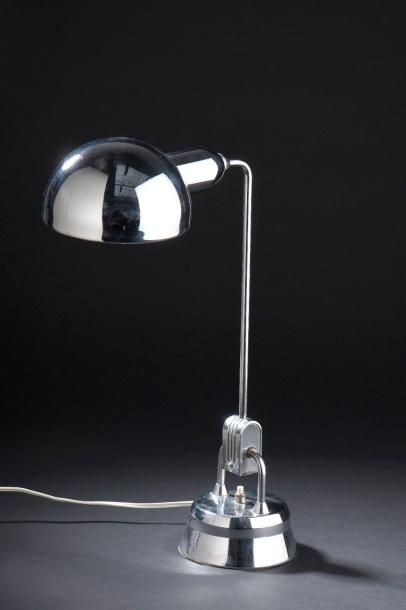 null Lampe à poser en métal chromé à abat-jour semi-sphérique (électrification à...