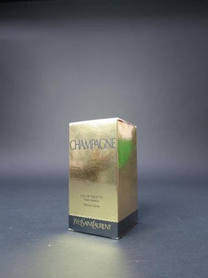 null Yves SAINT LAURENT "Champagne" (année 1993)
Flacon vaporisateur contenant 100...