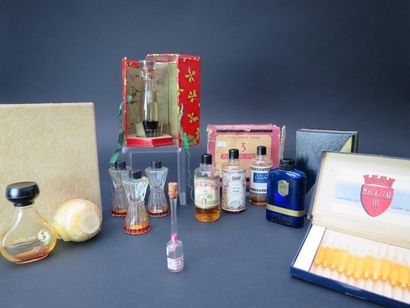 null Divers parfumeurs (années 1920-1950)
Lot comprenant un coffret "Masumi" de COTY...