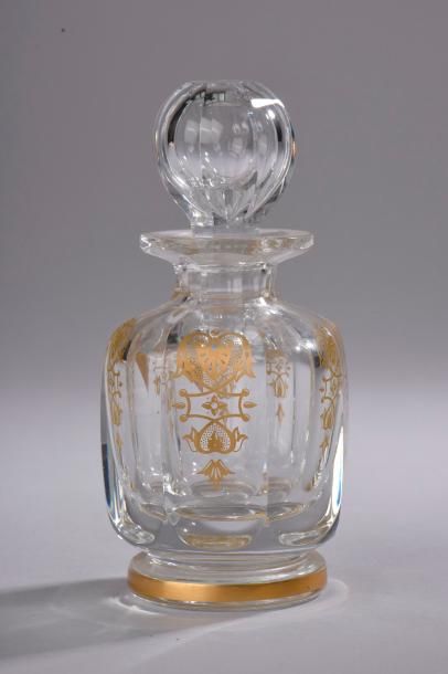 null Baccarat "Malmaison" (années 1990)

Flacon de parfum en cristal massif incolore...
