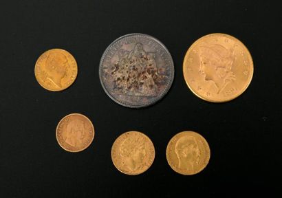 null Cinq pièces en or : une de 20 dollars américains 1891, trois de 20 francs or...