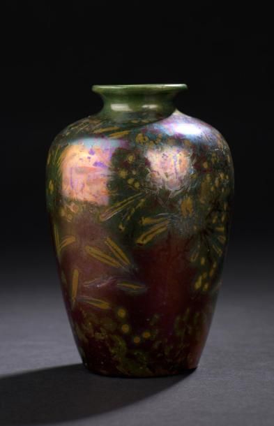 null Clément MASSIER (Vallauris, 1844 - Golfe-Juan, 1917).

Vase ovoïde en grès émaillé...