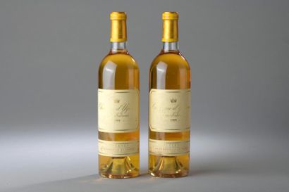 null 2 bouteilles Château D'YQUEM, 1° cru supérieur Sauternes 1999.