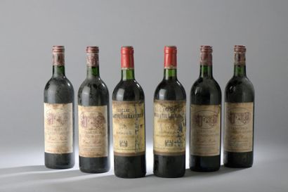 null Ensemble de 6 bouteilles :

- 2 bouteilles Château MALARTIC-LAGRAVIERE, Pessac-Léognan...