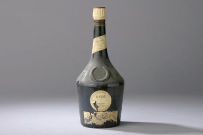 null 1 bouteille BENEDICTINE (ea, MB, années 70). 