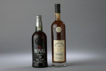 null Ensemble de 2 bouteilles :

- 1 bouteille PORTO "20 ans", Noval ;

- 1 bouteille...