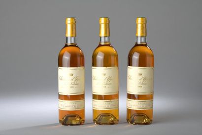 null 3 bouteilles Château D'YQUEM, 1° cru supérieur Sauternes 1995.