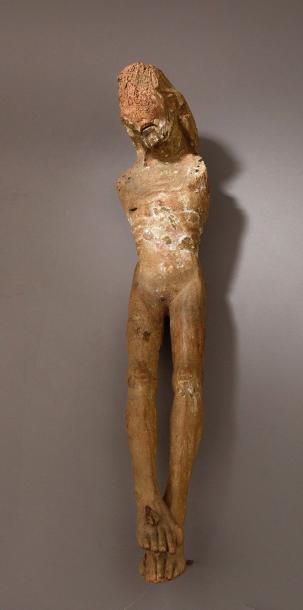null Sculpture en bois polychrome représentant le Christ mort (accidents, trace d’insectes...