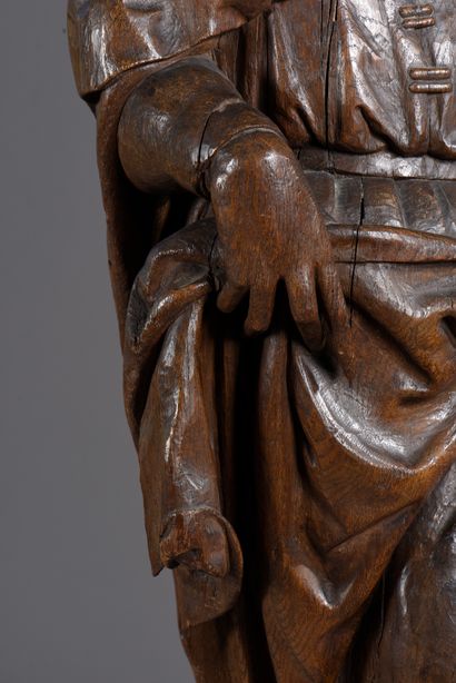 null Grande sculpture en chêne représentant Saint Jean en ronde bosse, la tête inclinée...