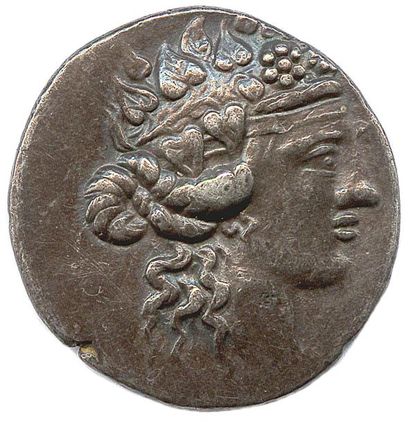 null Ile de THRACE –THASOS vers 146 avant J.-C.

Tête de Dionysos à droite couronné...