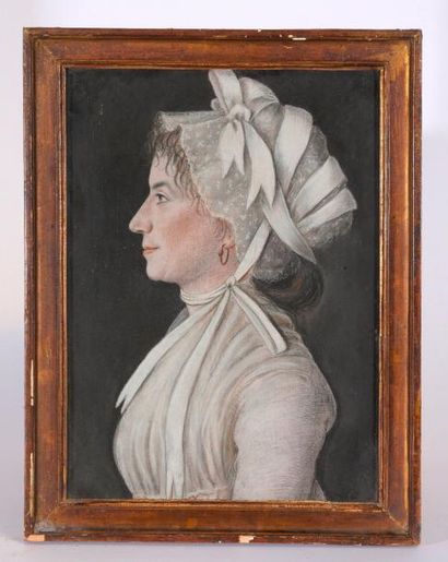 null École française du XIXe siècle.

Portrait de Madame CHENAY de profil.

Pastel....