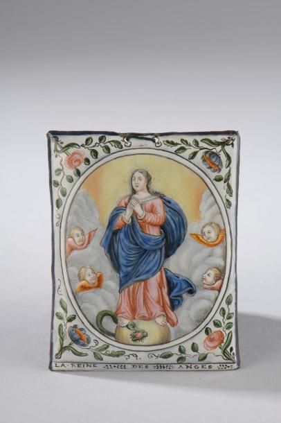 null Plaque rectangulaire en cuivre émaillé de la Vierge Marie dans des nuées entourée...