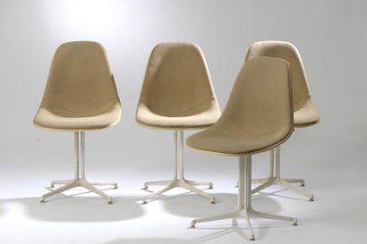 null Charles (1907 - 1978) et Ray (1912 - 1988) EAMES. Édition HERMAN MILLER

Quatre...