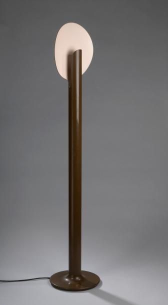 null Pierre PAULIN (1927 - 2009). Edition Verre et Lumière.

Lampadaire Elysée dit...