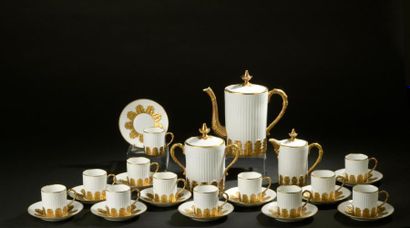 null Partie de service à café cylindrique cannelé en porcelaine blanche et dorée,...