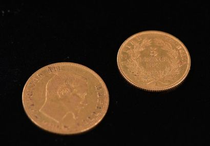 null Deux pièces en or de cinq francs Napoléon III tête nue, 1854 et 1858.