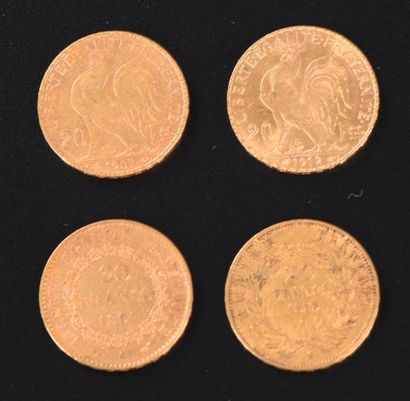 null Quatre pièces en or de vingt francs : un Napoléon III tête nue de 1855, un Génie...