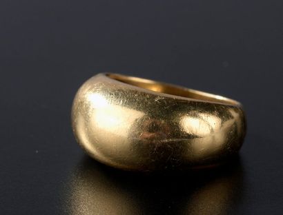 null Bague jonc en or jaune 18k uni.

Doigt : 51 - Poids : 8,4 g