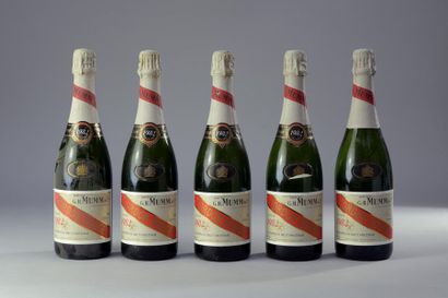 null 5 bouteilles CHAMPAGNE "Cordon Rouge", Mumm 1982 (3 LB) 