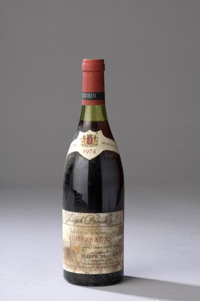 null 1 bouteille ECHEZEAUX, J. Drouhin 1974 (tachée) 
