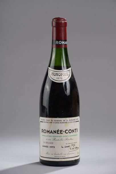 null 1 bouteille ROMANÉE-CONTI, 1975 (elt, petits accrocs, LB/MB au-dessus du croissant)...