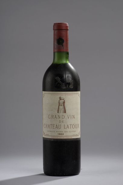 null 1 bouteille CH. LATOUR, 1° cru Pauillac 1968 (es, elt, TLB) 