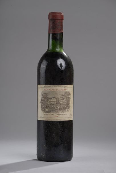 null 1 bouteille CH. LAFITE-ROTHSCHILD, 1° cru Pauillac 1972 (es, elt, TLB) 