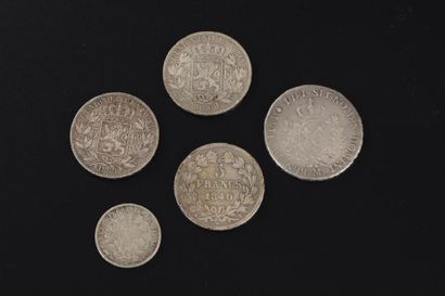 artiste Ensemble de cinq pièces en argent : une de deux francs Cérès 1881, une de...