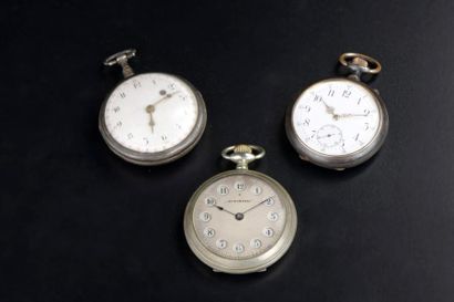 null Montre de poche en argent, le cadran émaillé blanc à chiffres arabes, remontage...