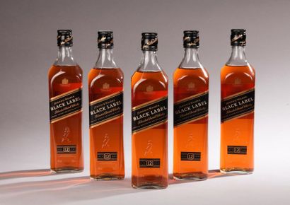 null *5 bouteilles SCOTCH WHISKY "Black Label", Johnnie Walker 12 ans 