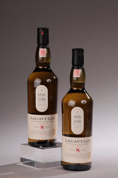null *2 bouteilles SCOTCH WHISKY "Single Malt", Lagavulin 8 ans 