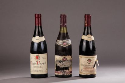null Ensemble de 3 bouteilles : 
- 1 bouteille RICHEBOURG, C. Viénot 1982 (ea, LB)...
