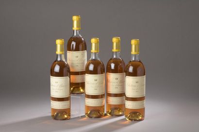 null 5 bouteilles Château D'YQUEM, 1° cru supérieur Sauternes 1986 (LB) 