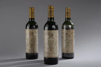 null 3 bouteilles Château GRUAUD-LAROSE, 2° cru Saint-Julien [2 de 1955, 1 MB, 1...