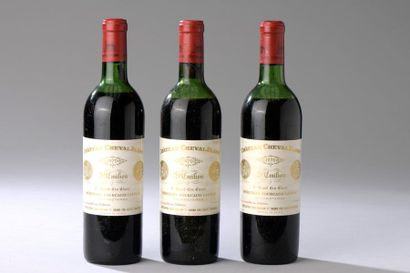 null 3 bouteilles Château CHEVAL-BLANC, 1° Grand Cru St-Emilion 1970 (fânées, B,...