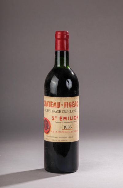 null 1 bouteille Château FIGEAC, 1° Grand Cru St-Emilion 1985 (elt, TLB) 