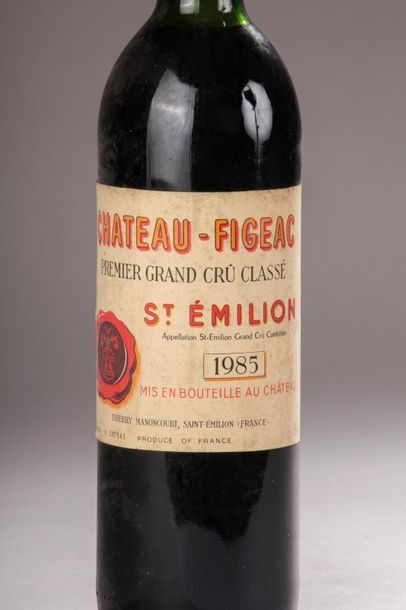 null 1 bouteille Château FIGEAC, 1° Grand Cru St-Emilion 1985 (elt, TLB) 