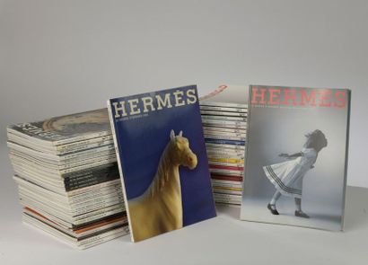 null HERMÈS

"Le Monde d'Hermès", ensemble de cinquante-huit volumes du catalogue...
