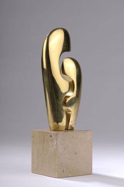 null Philippe JEAN (1931-1987).
Confidence.
Bronze poli sur socle en marbre, signé...