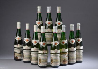 null 11 bouteilles ALSACE "Clos St-Imer", (Muscat, Pinot Gris, Gewurztraminer 86/87/88…)...