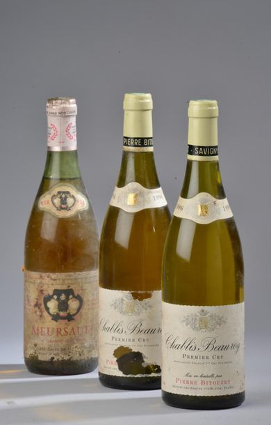 null 2 bouteilles CHABLIS "Beauroy", P. Bitouzet 1996 (ets, 1 eta, on joint 1 Meursault...