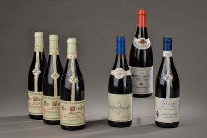 null 3 bouteilles BOURGOGNE Bouchard Aîné 1999 (on joint 1 Givry 98 du même, 1 Pinot...