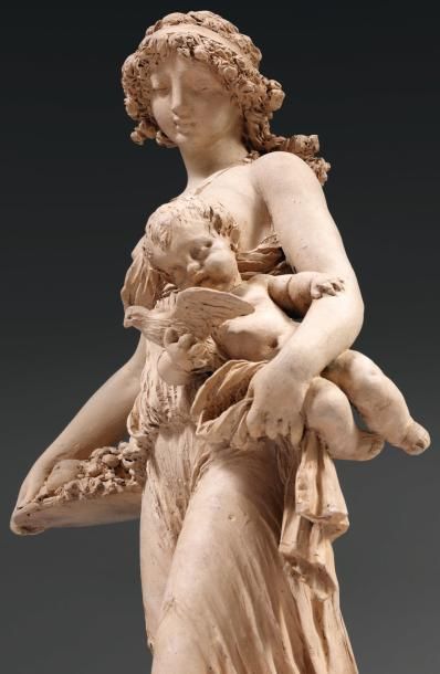 Claude Michel dit CLODION (1738 - 1814) Bacchante portant un enfant et un plateau...